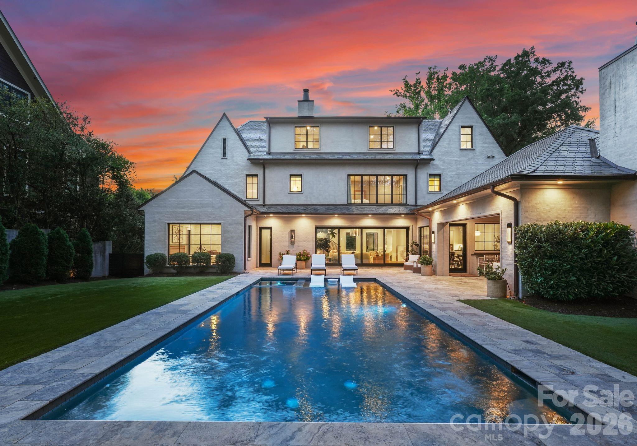 1919 Shoreham Drive — Charlotte