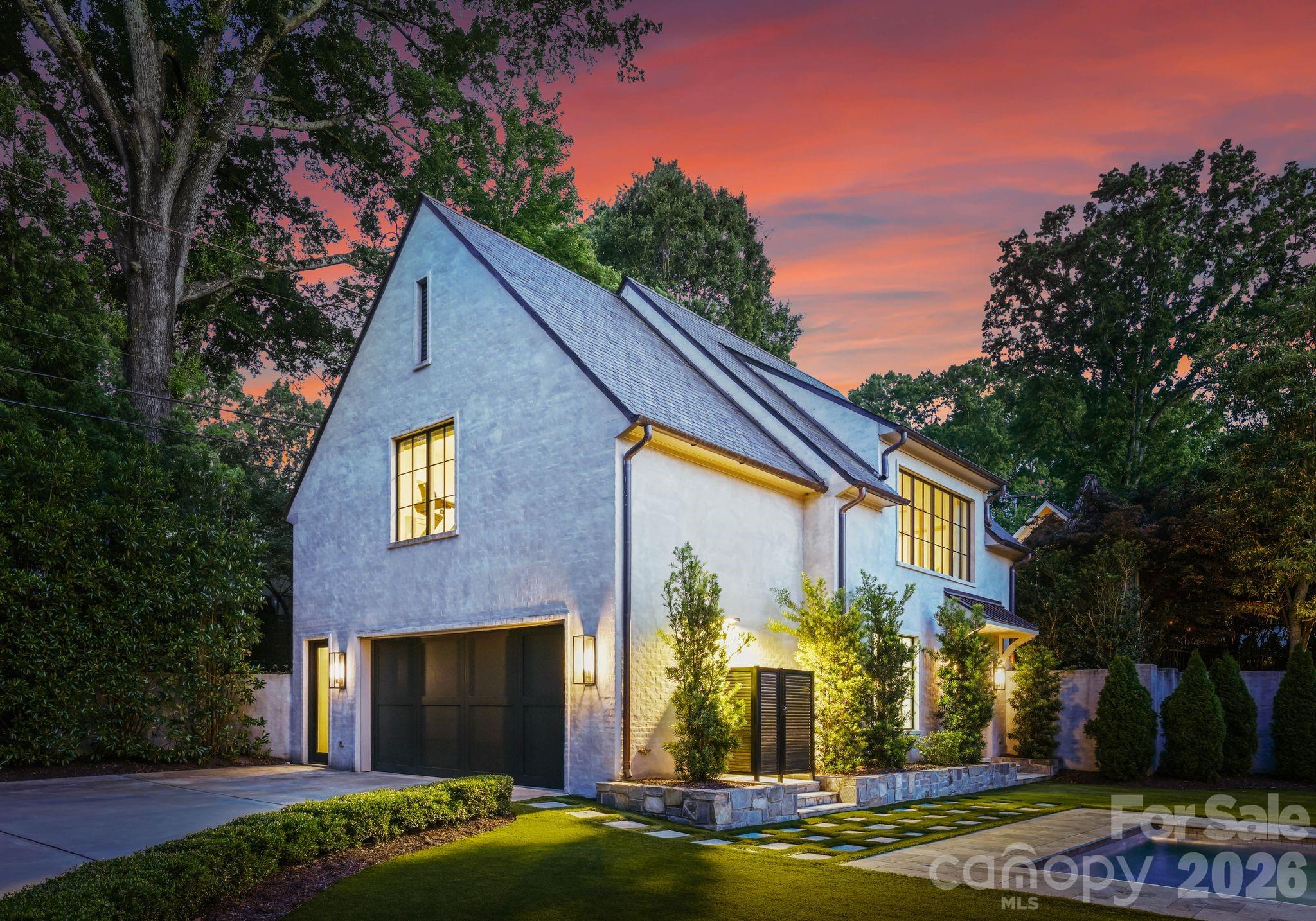 1919 Shoreham Drive — Charlotte
