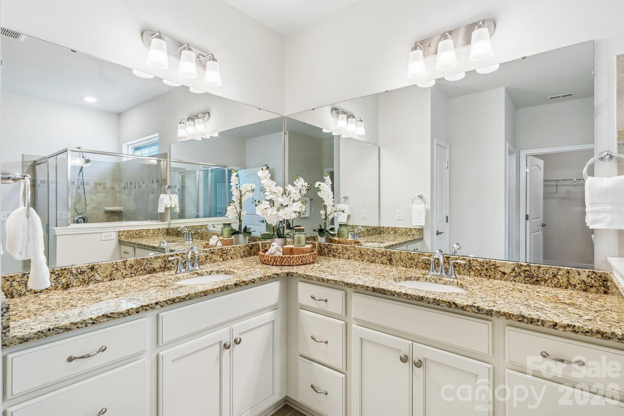 128 Van Gogh Trail — Mount Holly