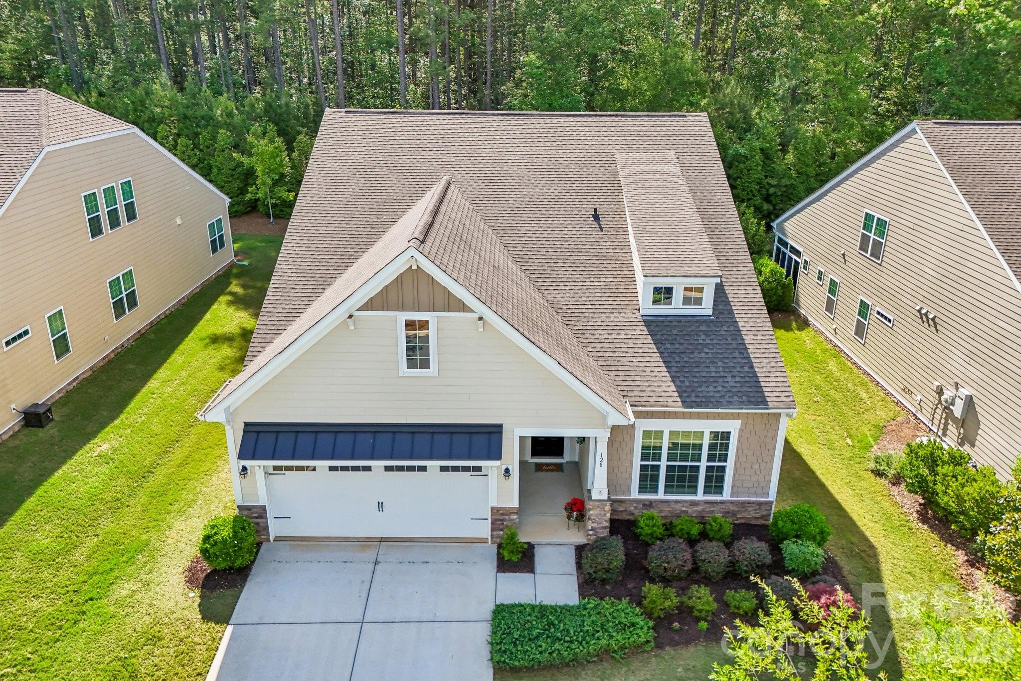 128 Van Gogh Trail — Mount Holly