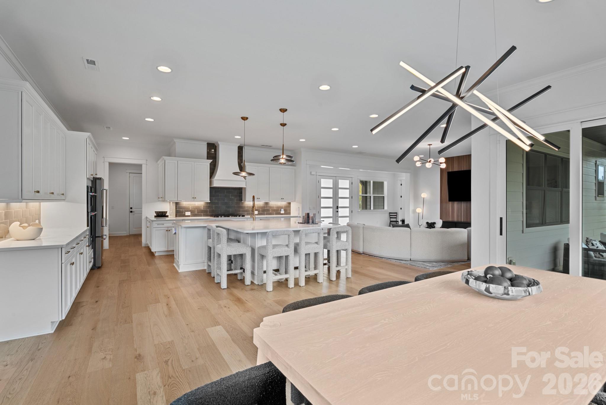 13944 Roosevelt Drive — Huntersville