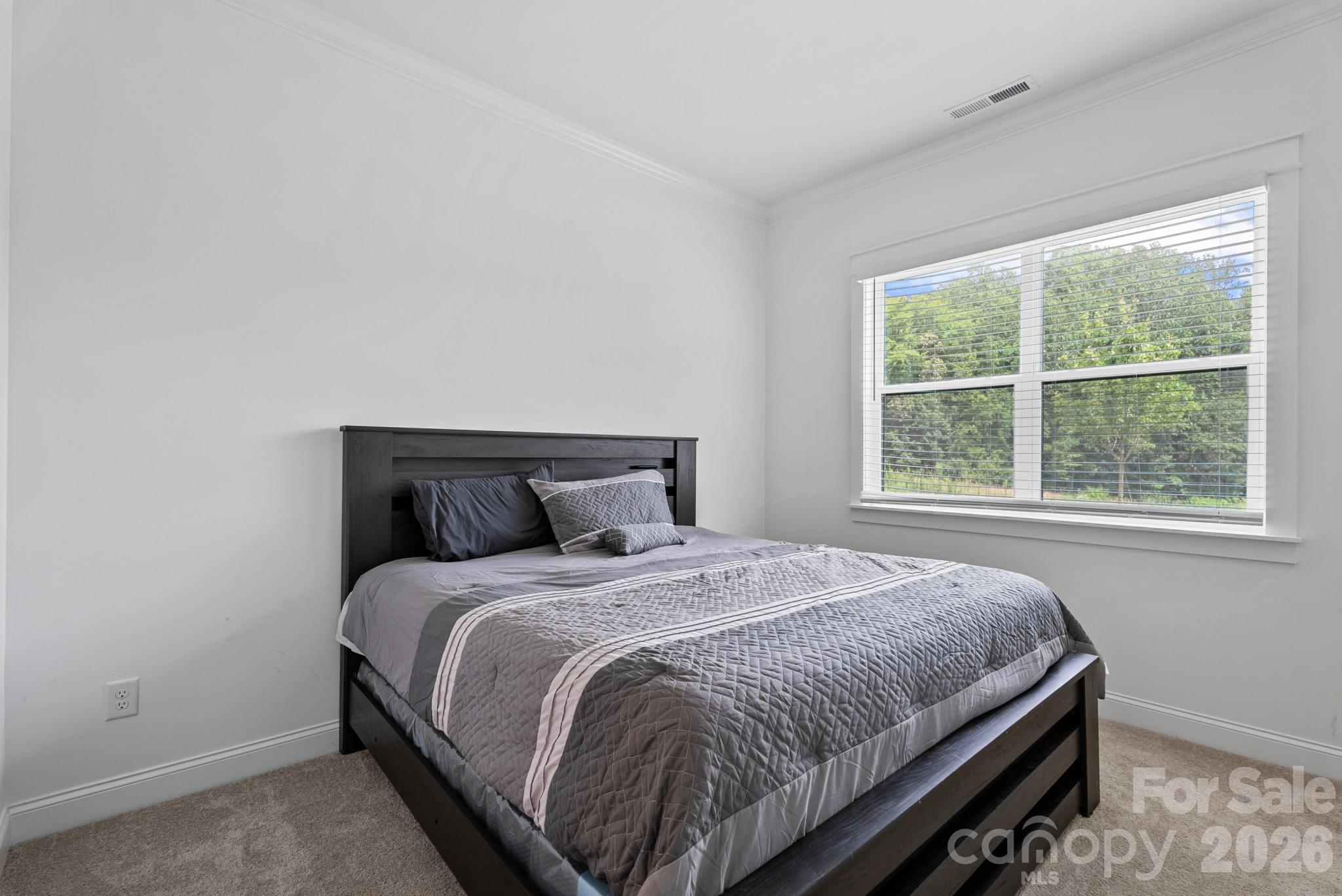 13944 Roosevelt Drive — Huntersville
