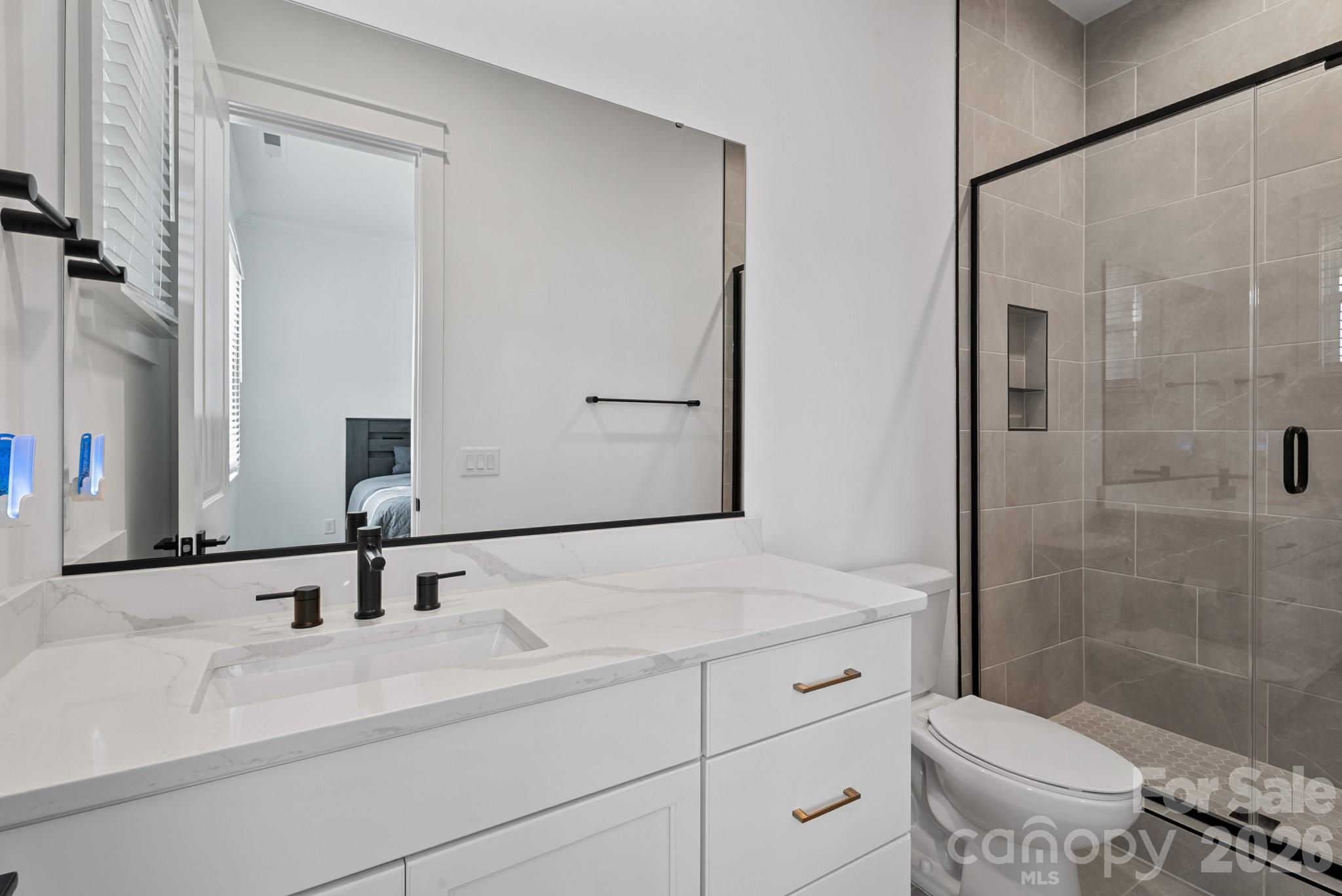 13944 Roosevelt Drive — Huntersville