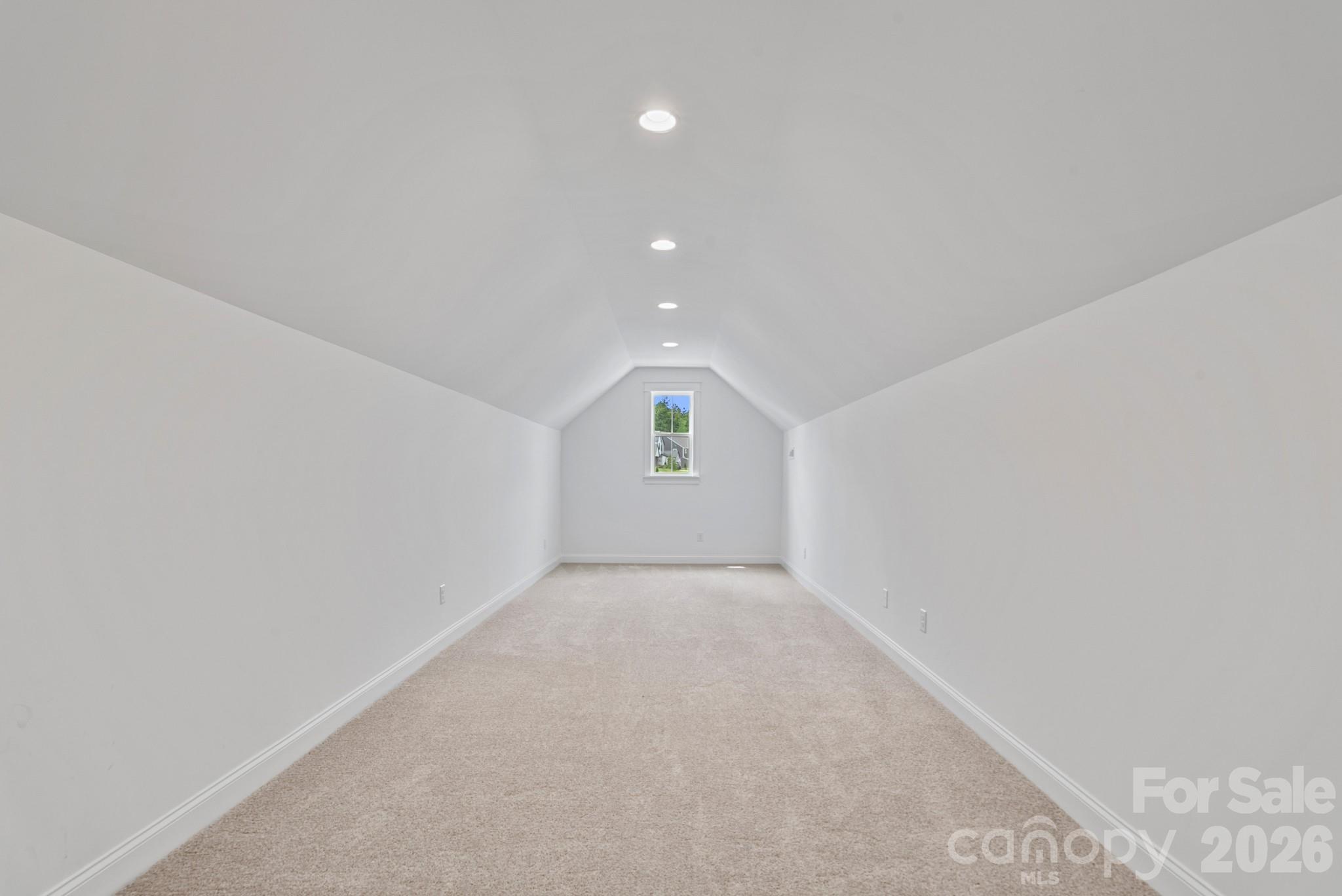 13944 Roosevelt Drive — Huntersville