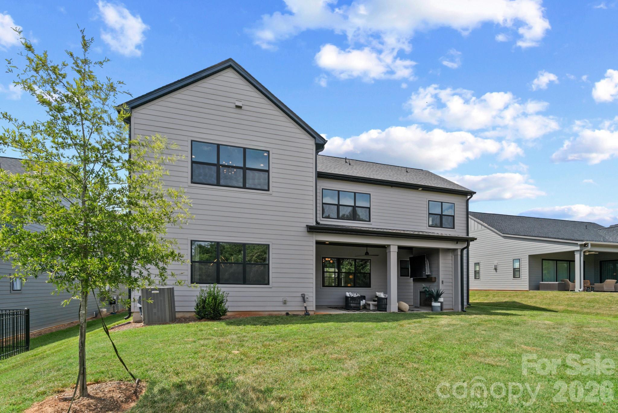 13944 Roosevelt Drive — Huntersville