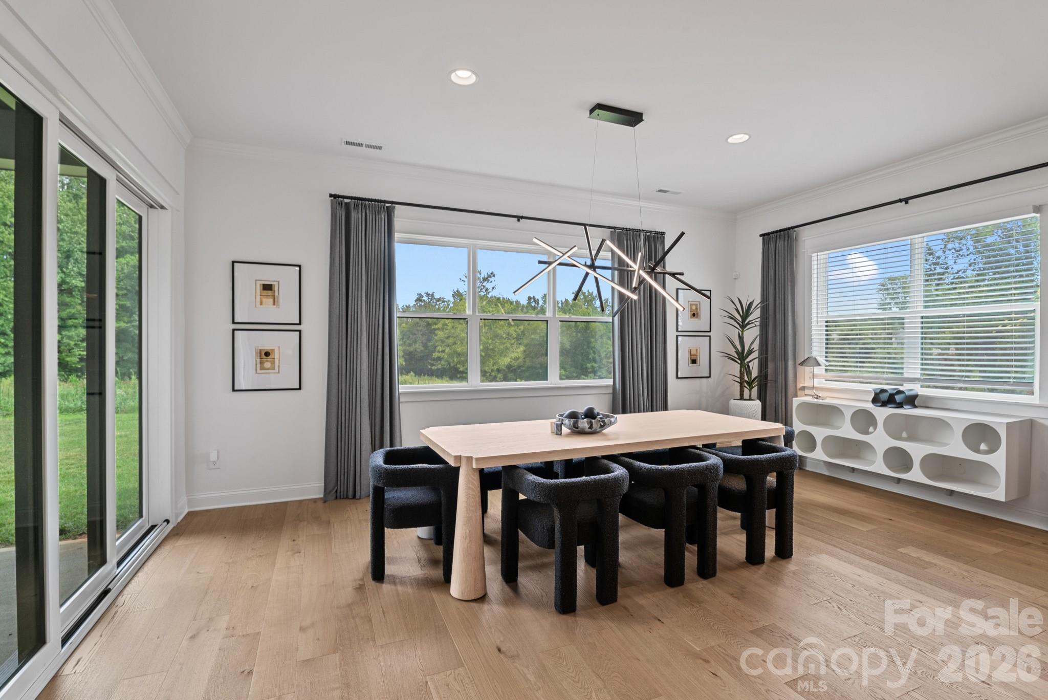 13944 Roosevelt Drive — Huntersville
