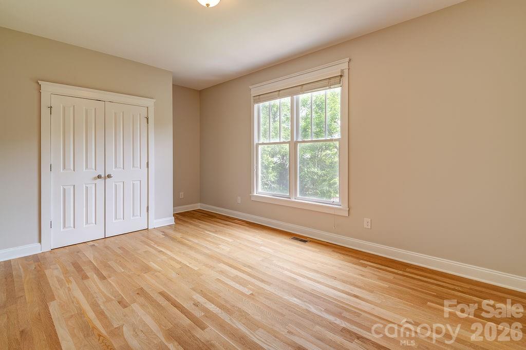 201 Skytop Farm Lane — Hendersonville