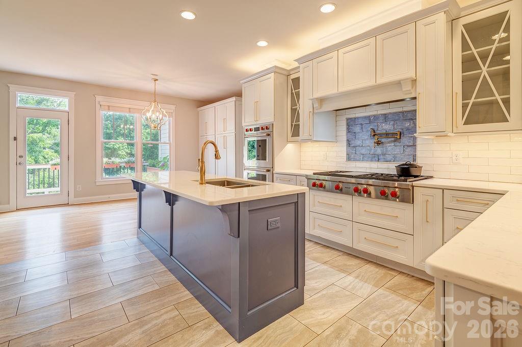201 Skytop Farm Lane — Hendersonville