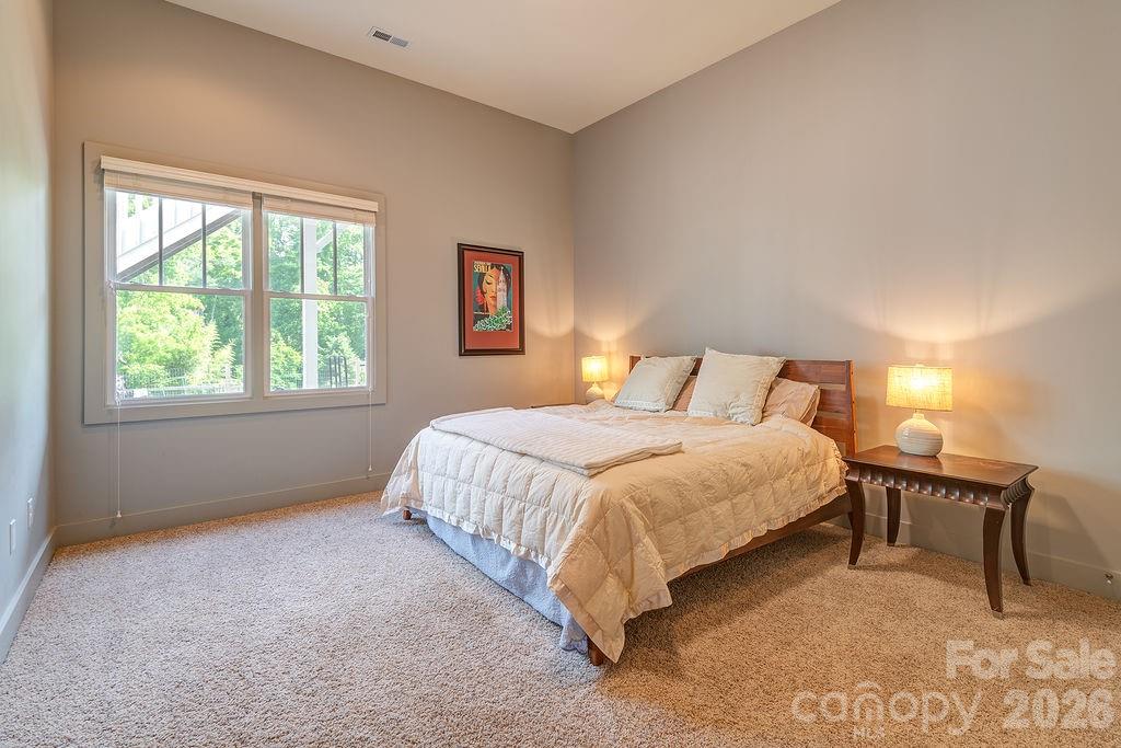201 Skytop Farm Lane — Hendersonville