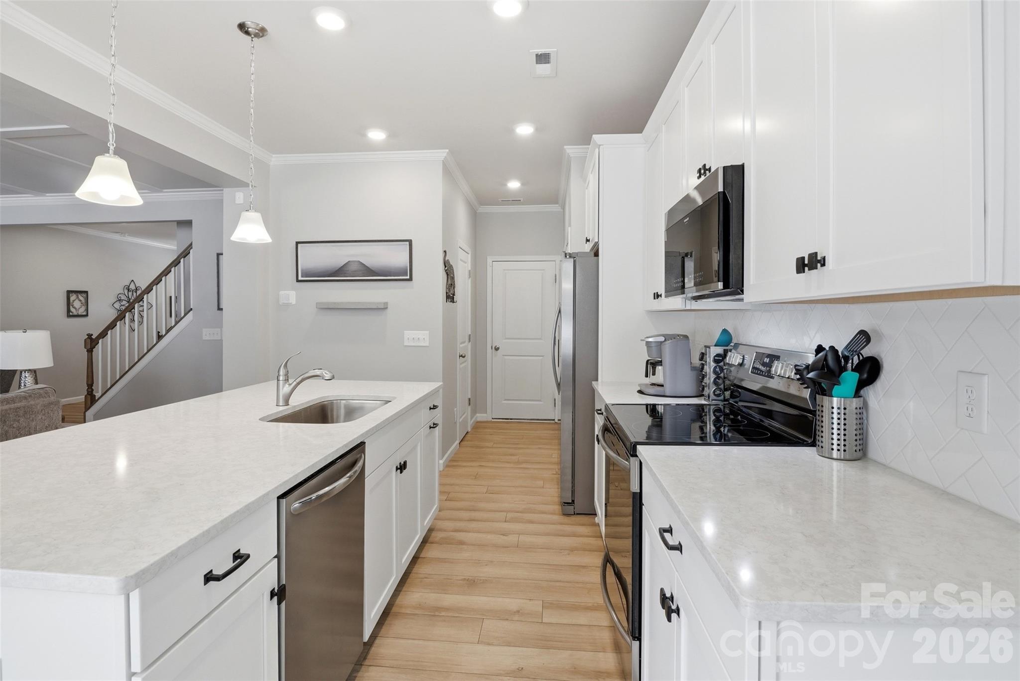 8134 Merryvale Lane — Charlotte