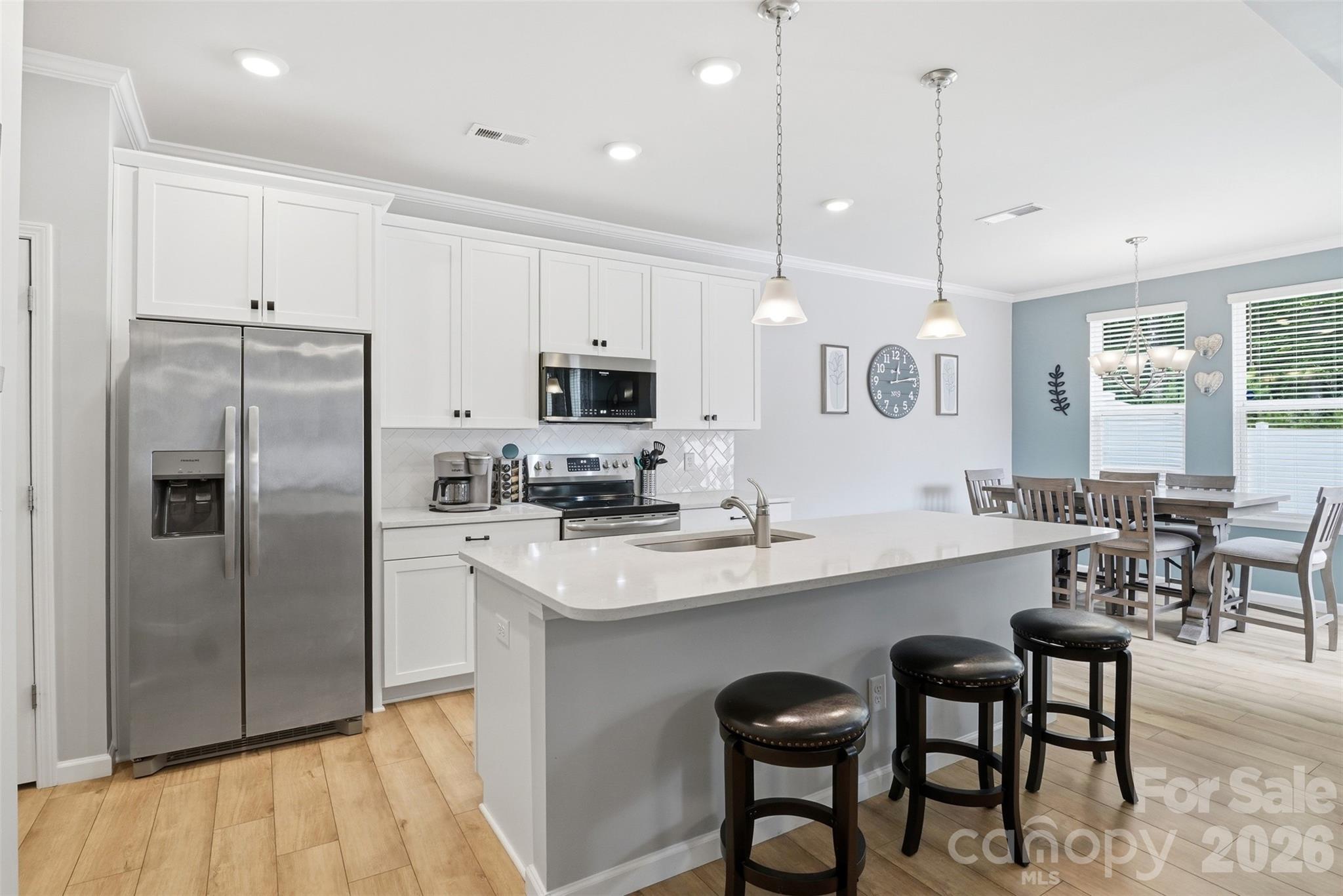 8134 Merryvale Lane — Charlotte