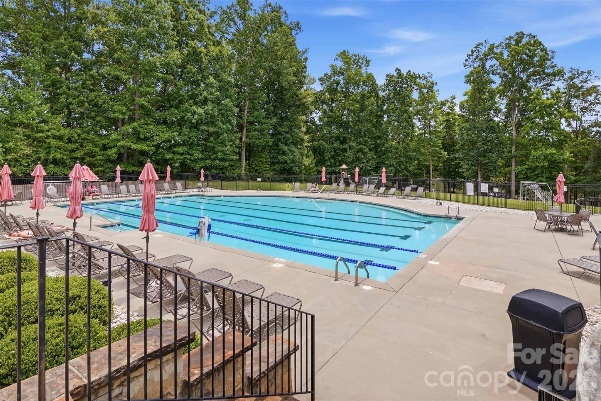 8134 Merryvale Lane — Charlotte