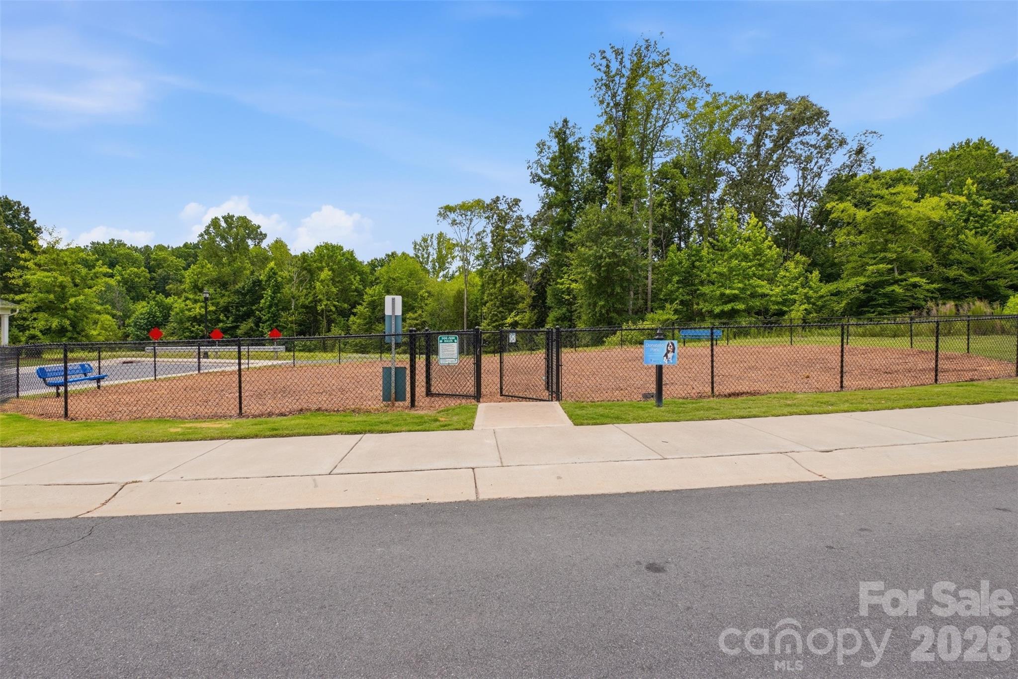 8134 Merryvale Lane — Charlotte