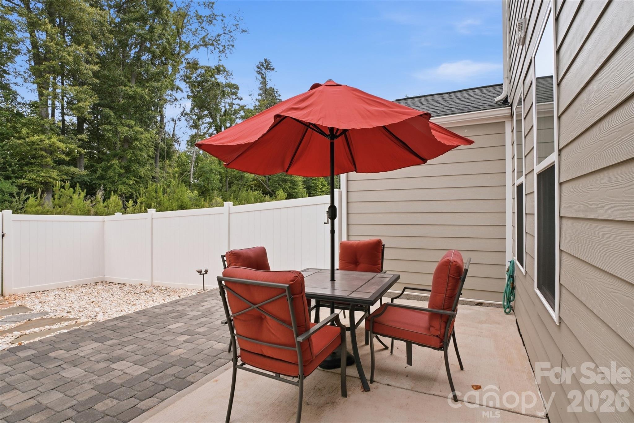 8134 Merryvale Lane — Charlotte
