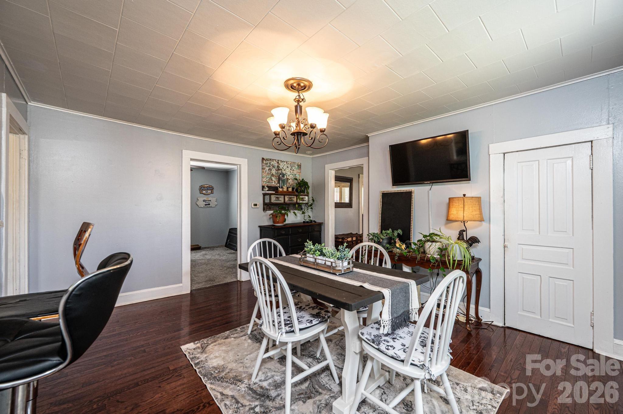 114 Mountain View Street — Morganton