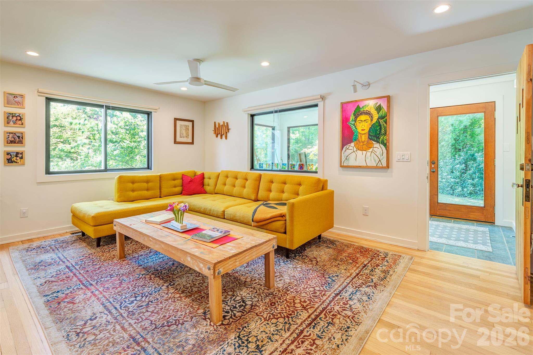 136 Graveyard Road — Fairview
