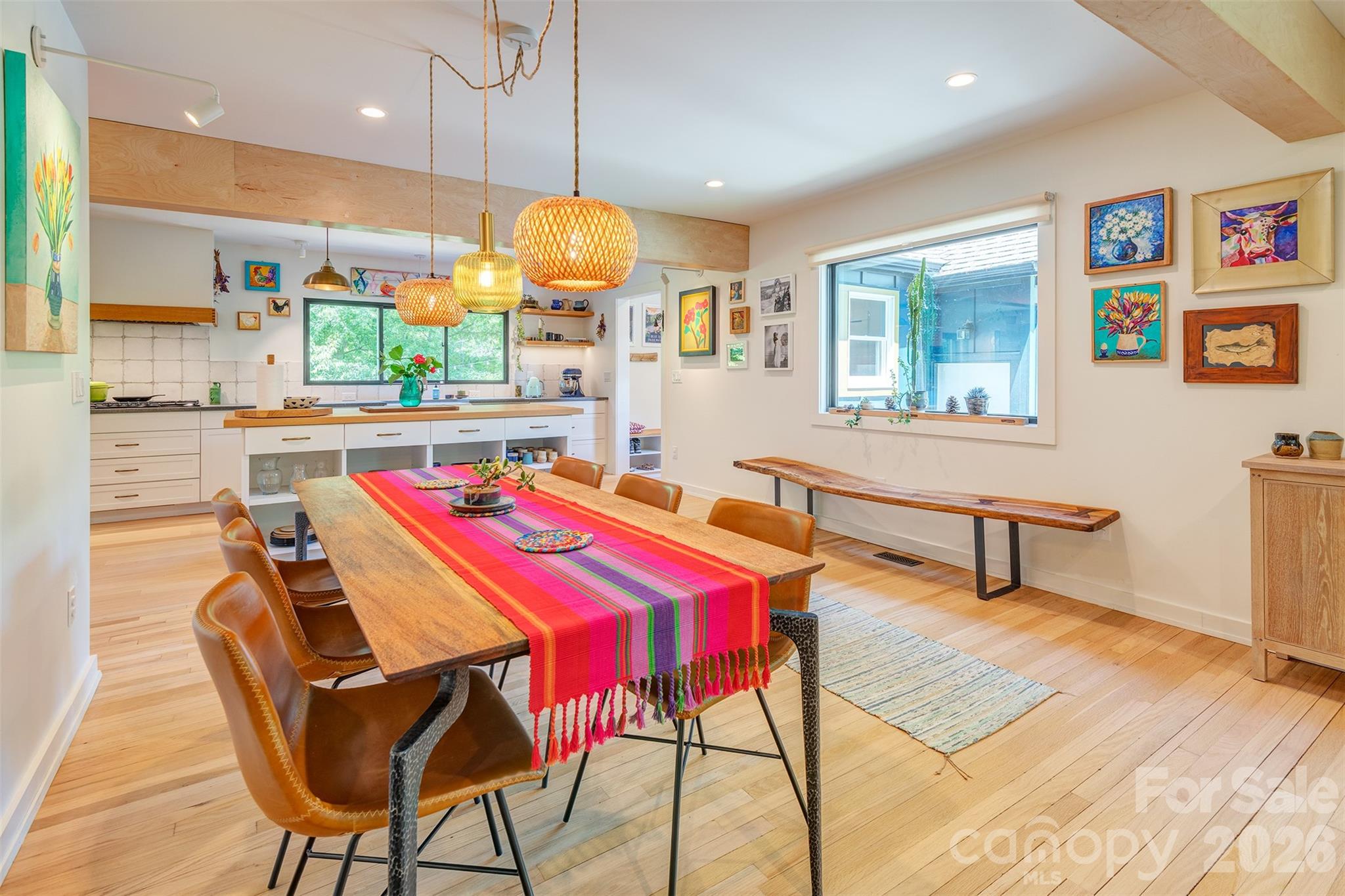 136 Graveyard Road — Fairview