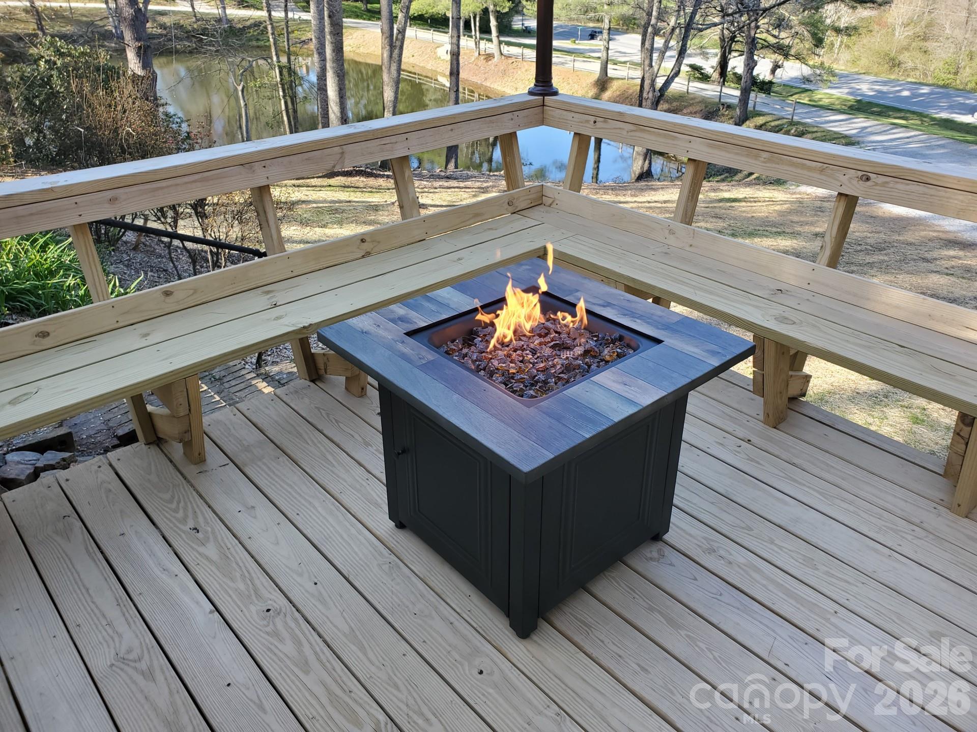 50 Water Way — Pisgah Forest