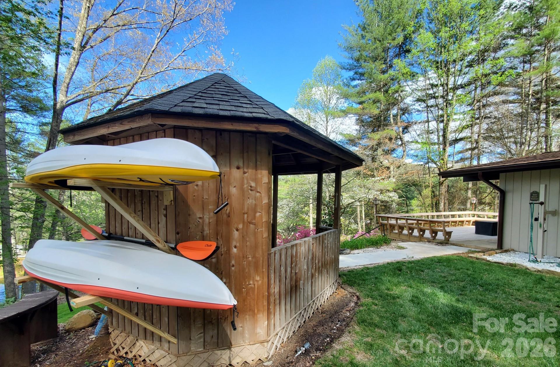50 Water Way — Pisgah Forest