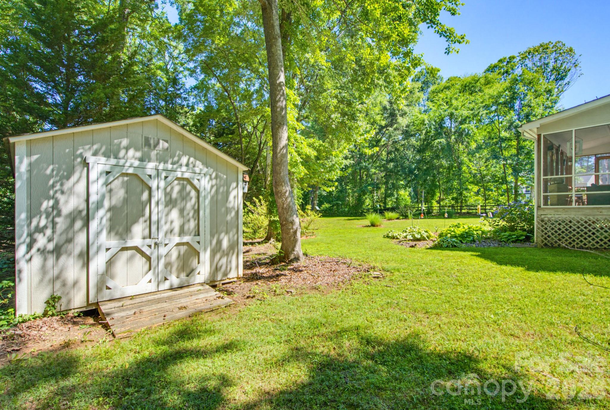 7148 Plough Drive — Mint Hill