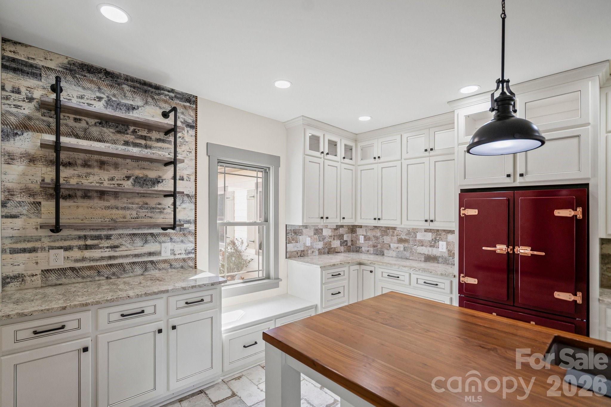 12041 Hazard Road — Oakboro