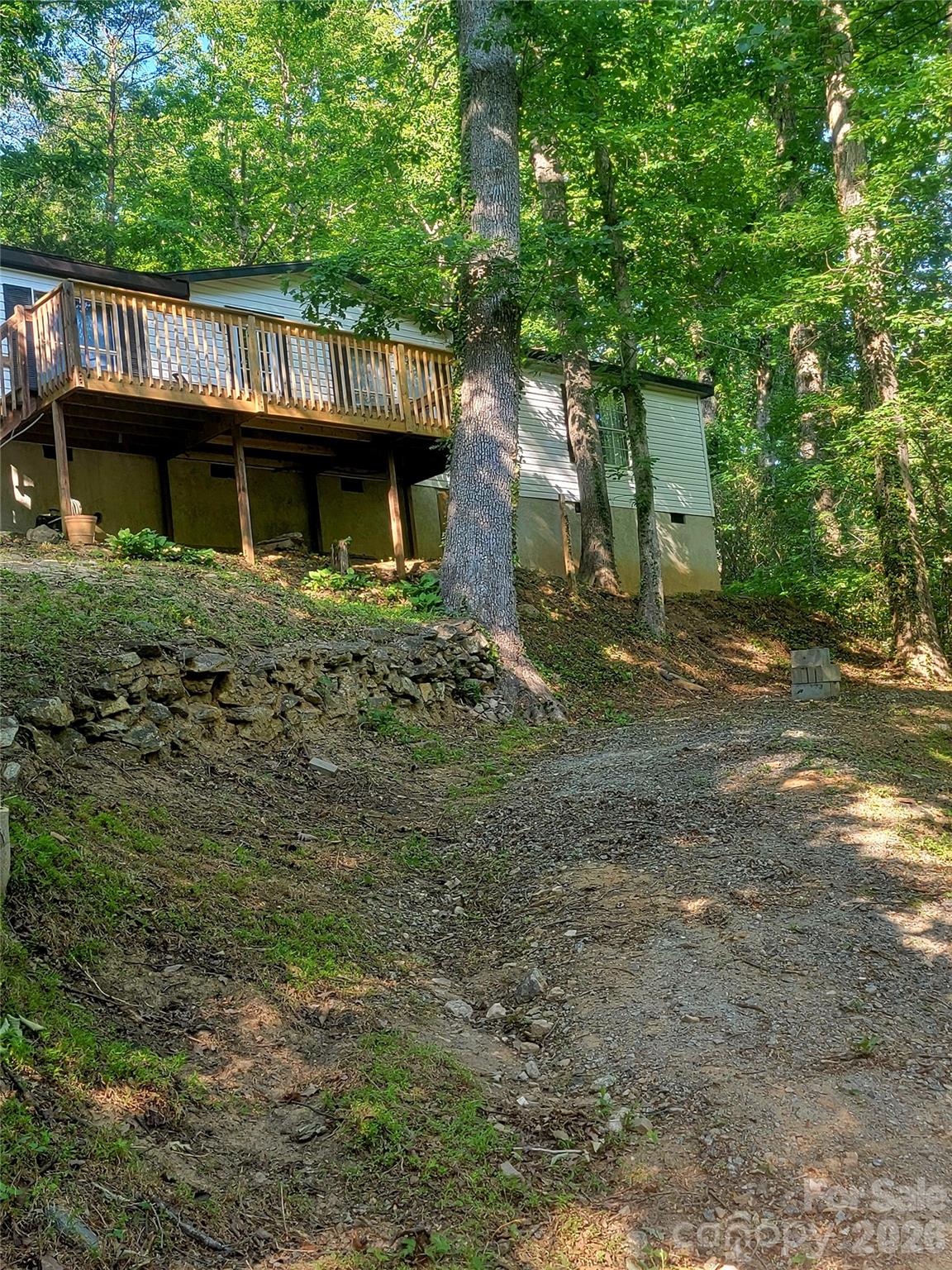 138 Buddy Lane — Chimney Rock
