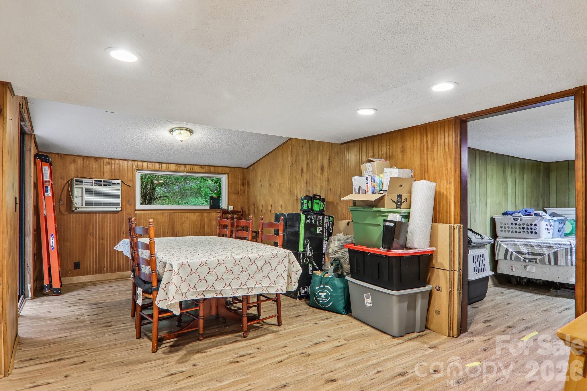 677 Mount Olivet Road — Zirconia
