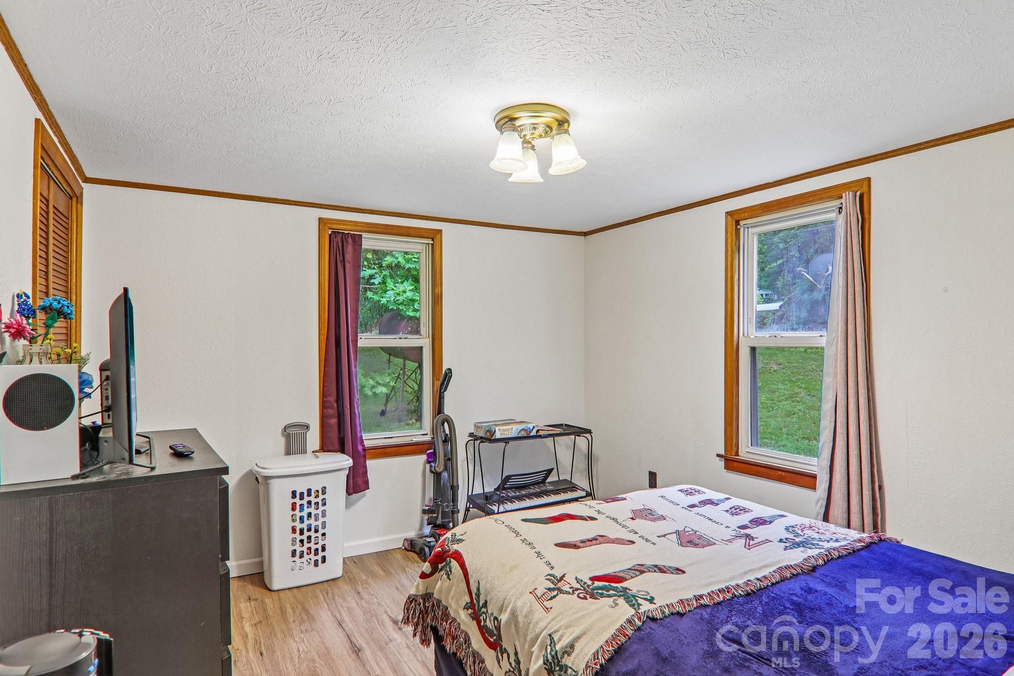 677 Mount Olivet Road — Zirconia