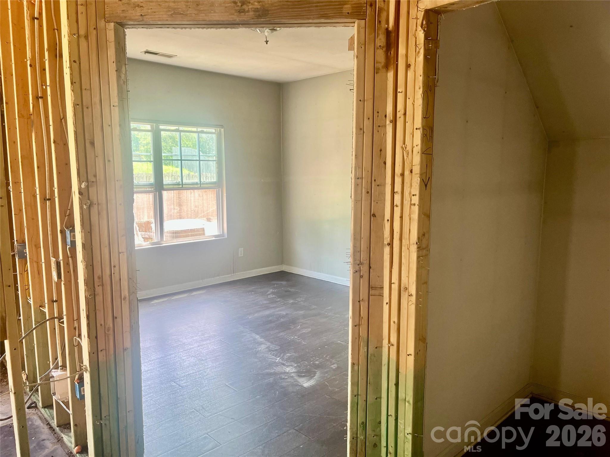 1821 Swan Drive — Charlotte