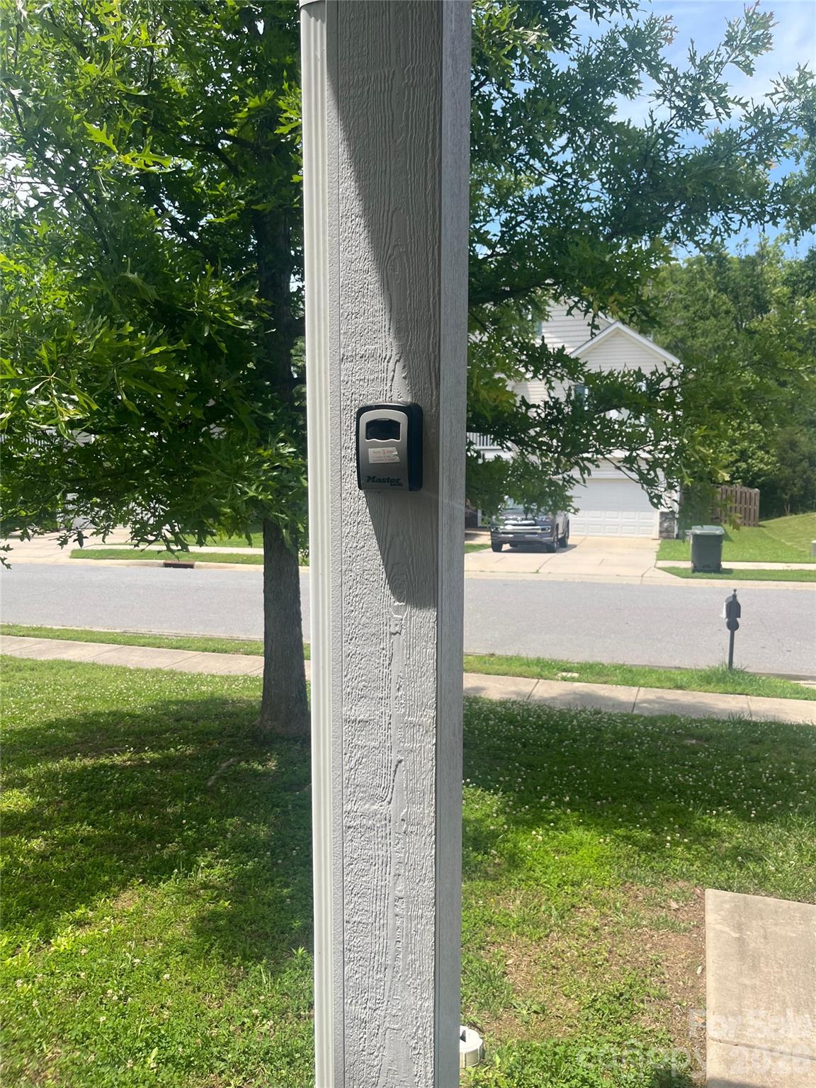 1821 Swan Drive — Charlotte