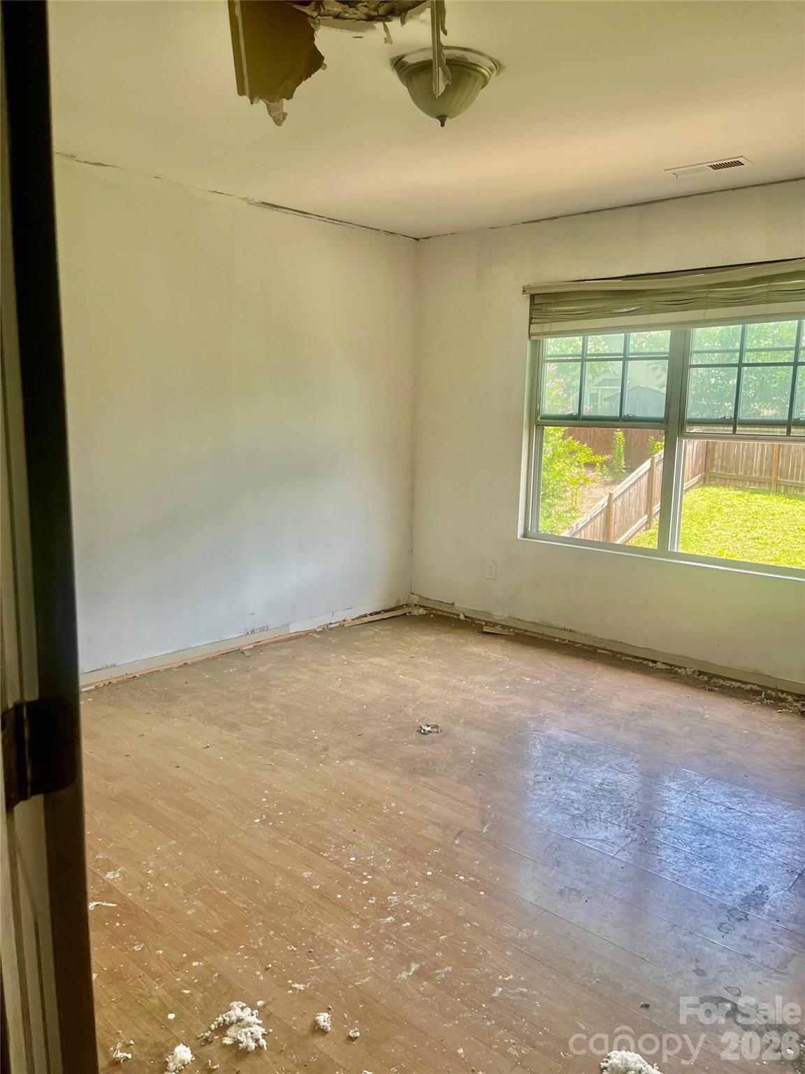 1821 Swan Drive — Charlotte