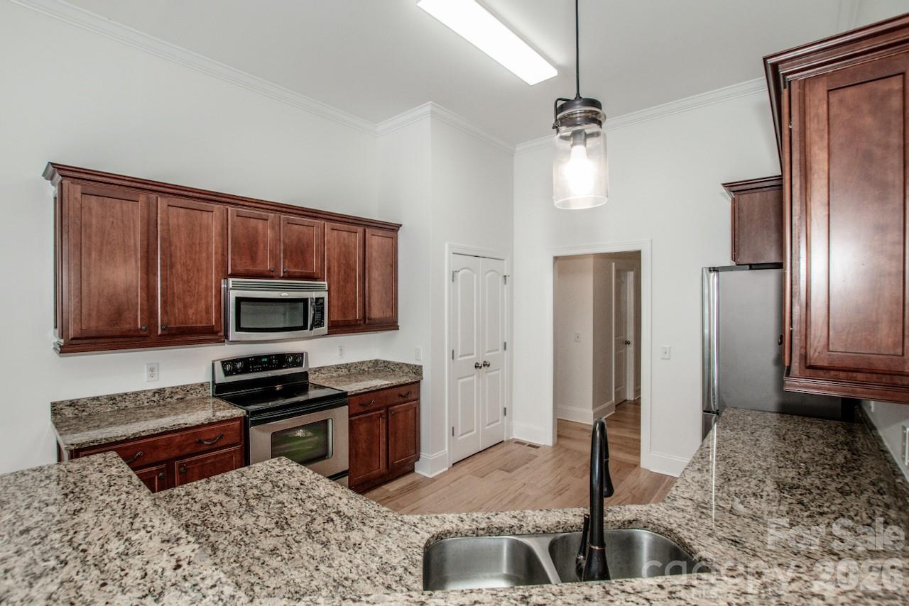 131 S Gibbs Road — Mooresville