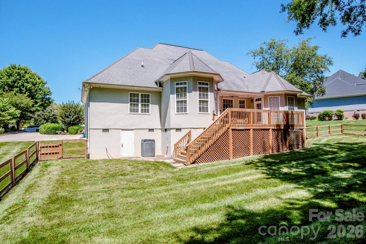 131 S Gibbs Road — Mooresville
