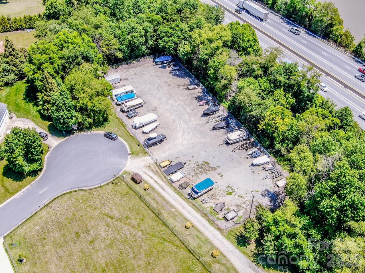 131 S Gibbs Road — Mooresville