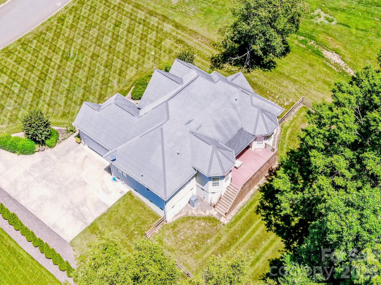131 S Gibbs Road — Mooresville