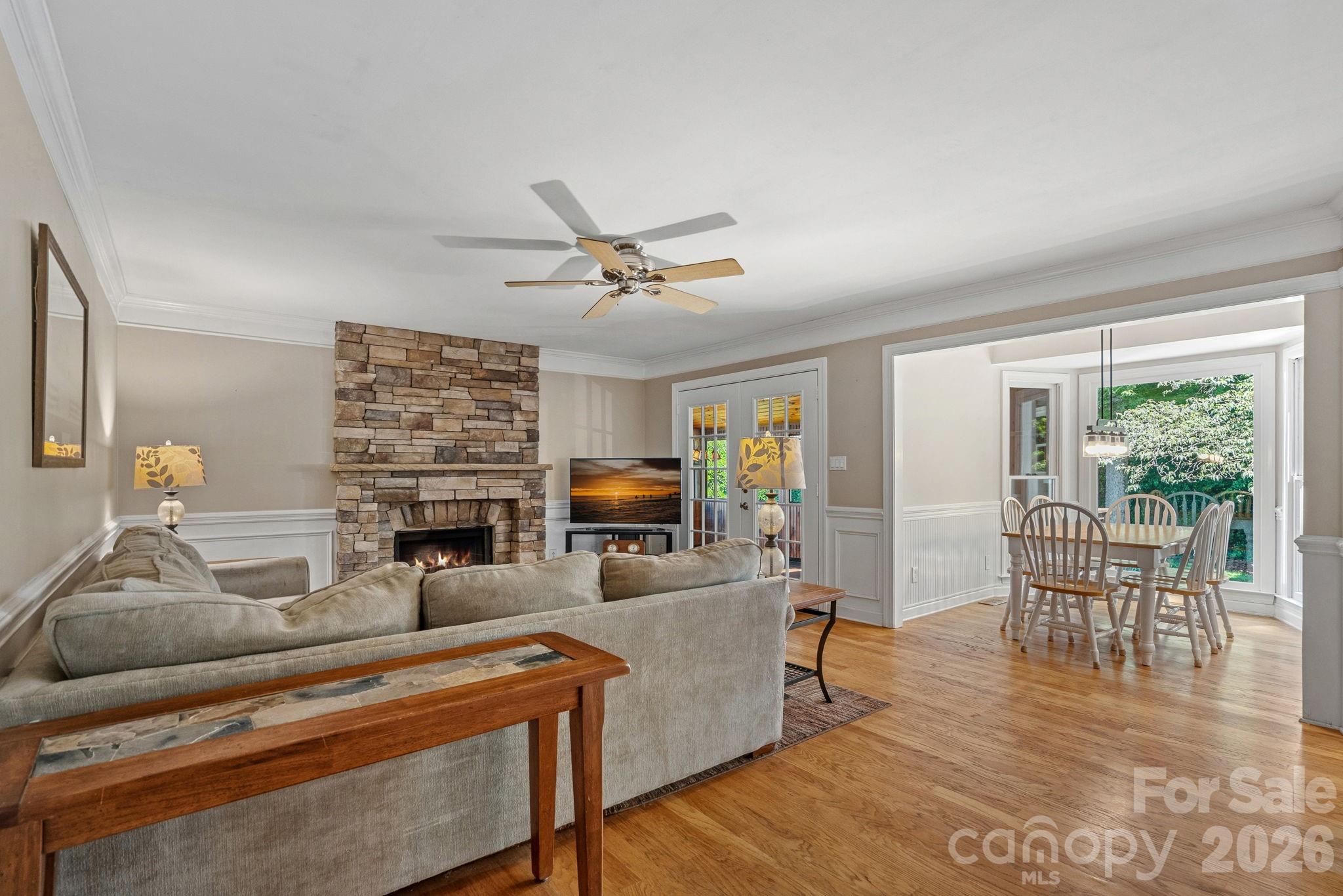 9037 Willow Trace Court — Huntersville