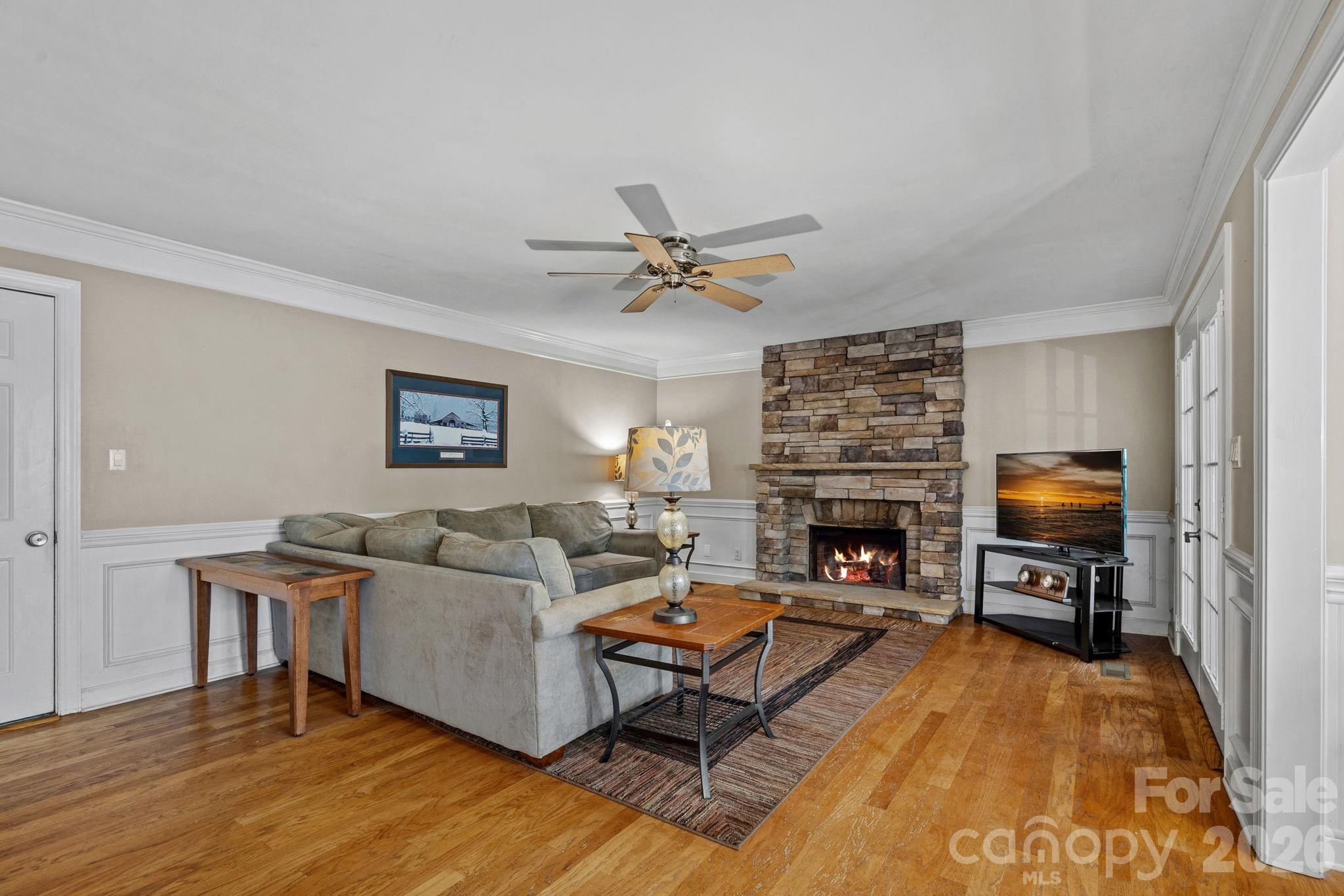 9037 Willow Trace Court — Huntersville