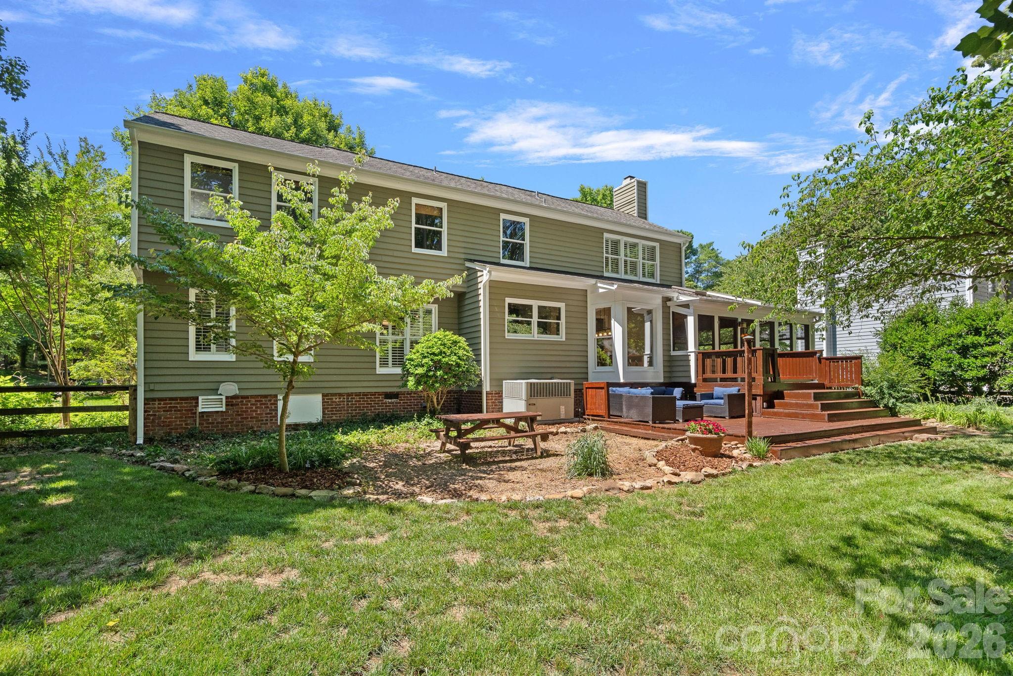 9037 Willow Trace Court — Huntersville