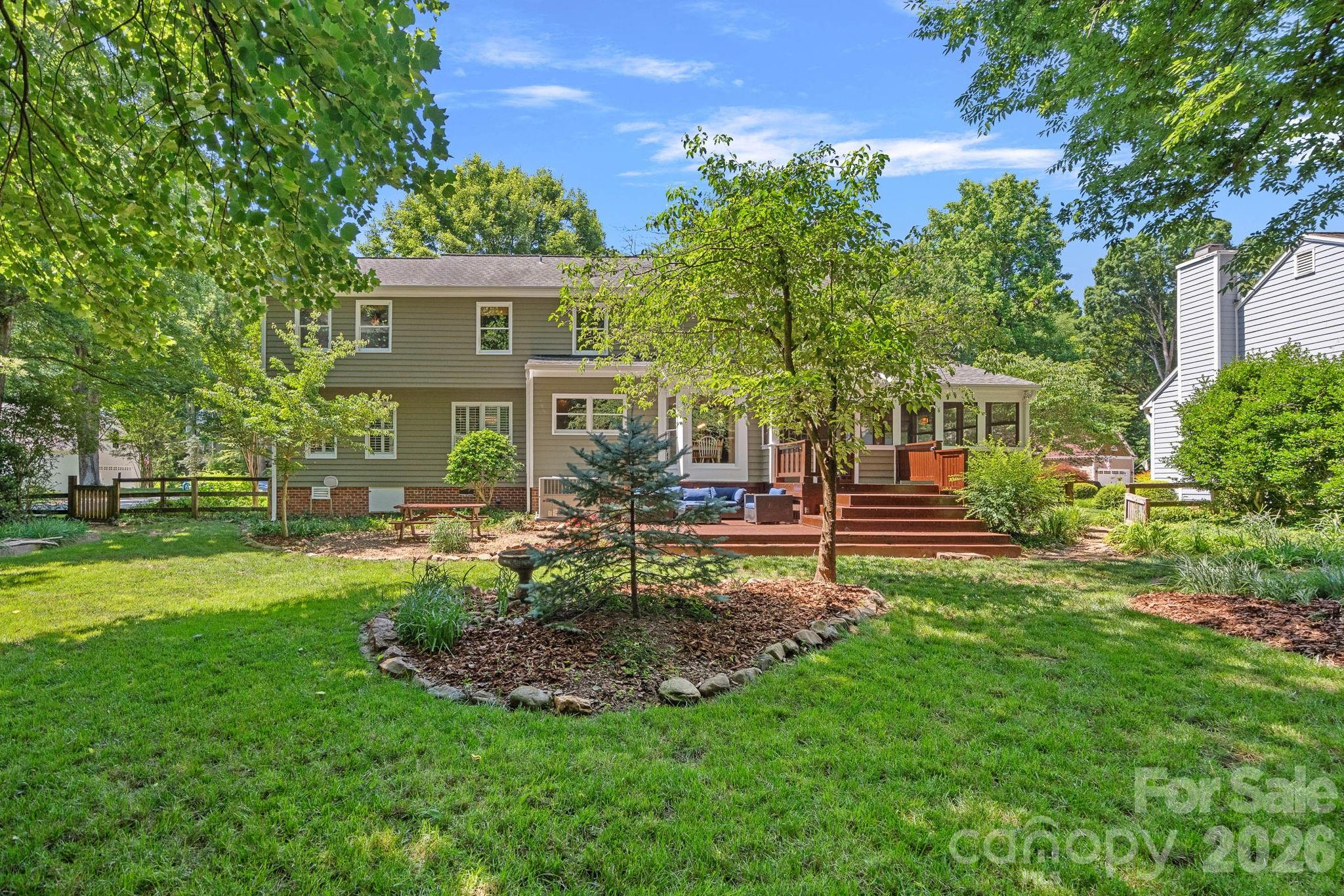 9037 Willow Trace Court — Huntersville