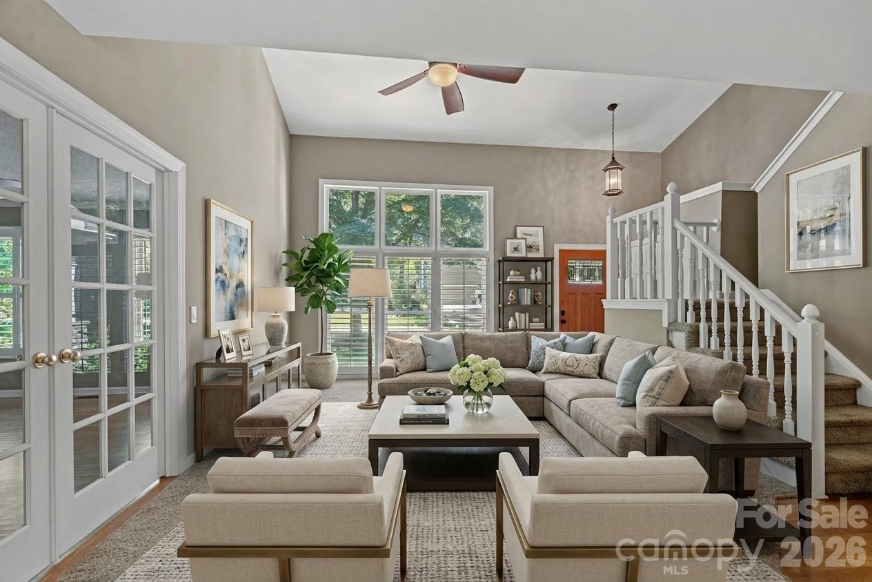 9037 Willow Trace Court — Huntersville