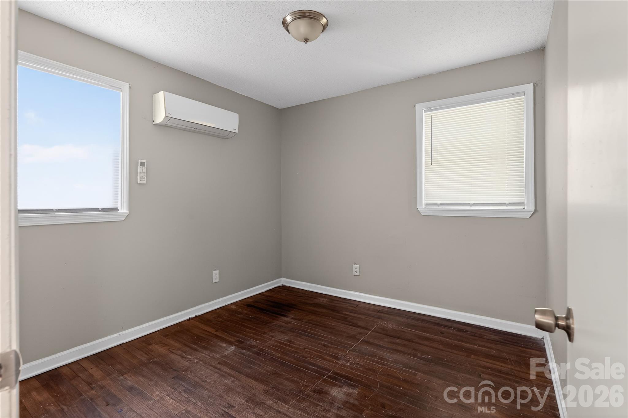 9 Delores Street — Greenville