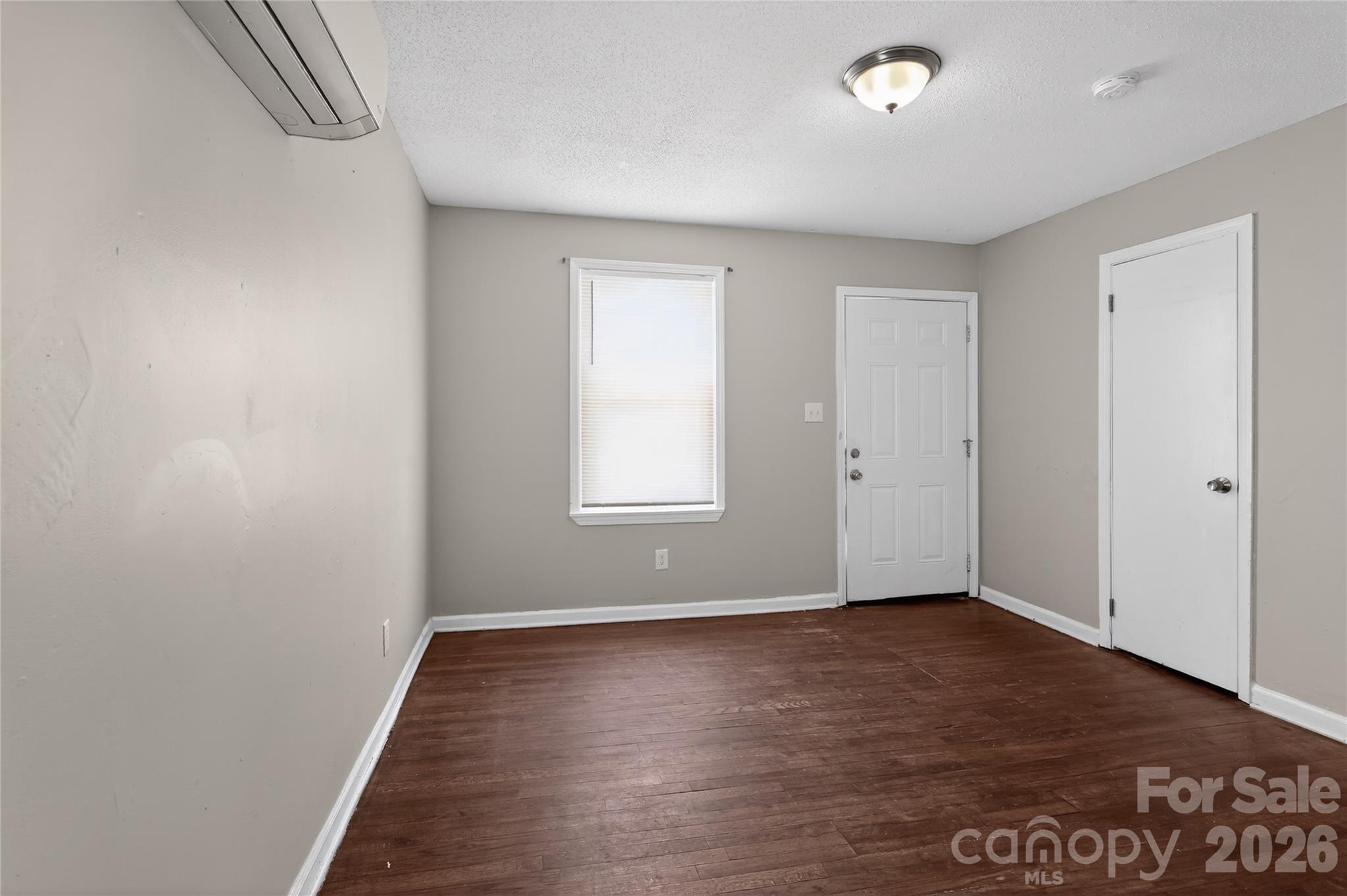 9 Delores Street — Greenville