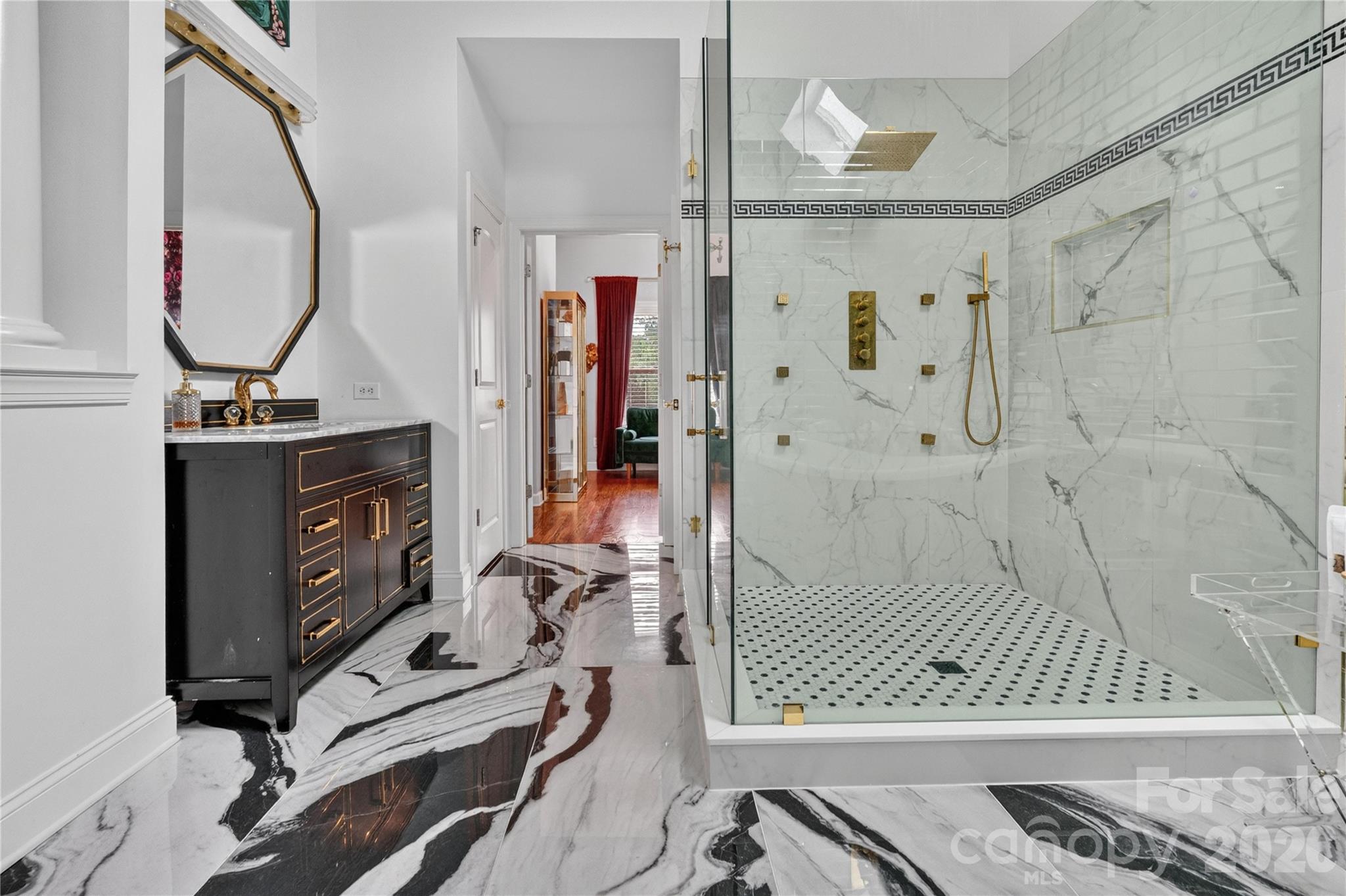 14136 Shaw Drive — Huntersville