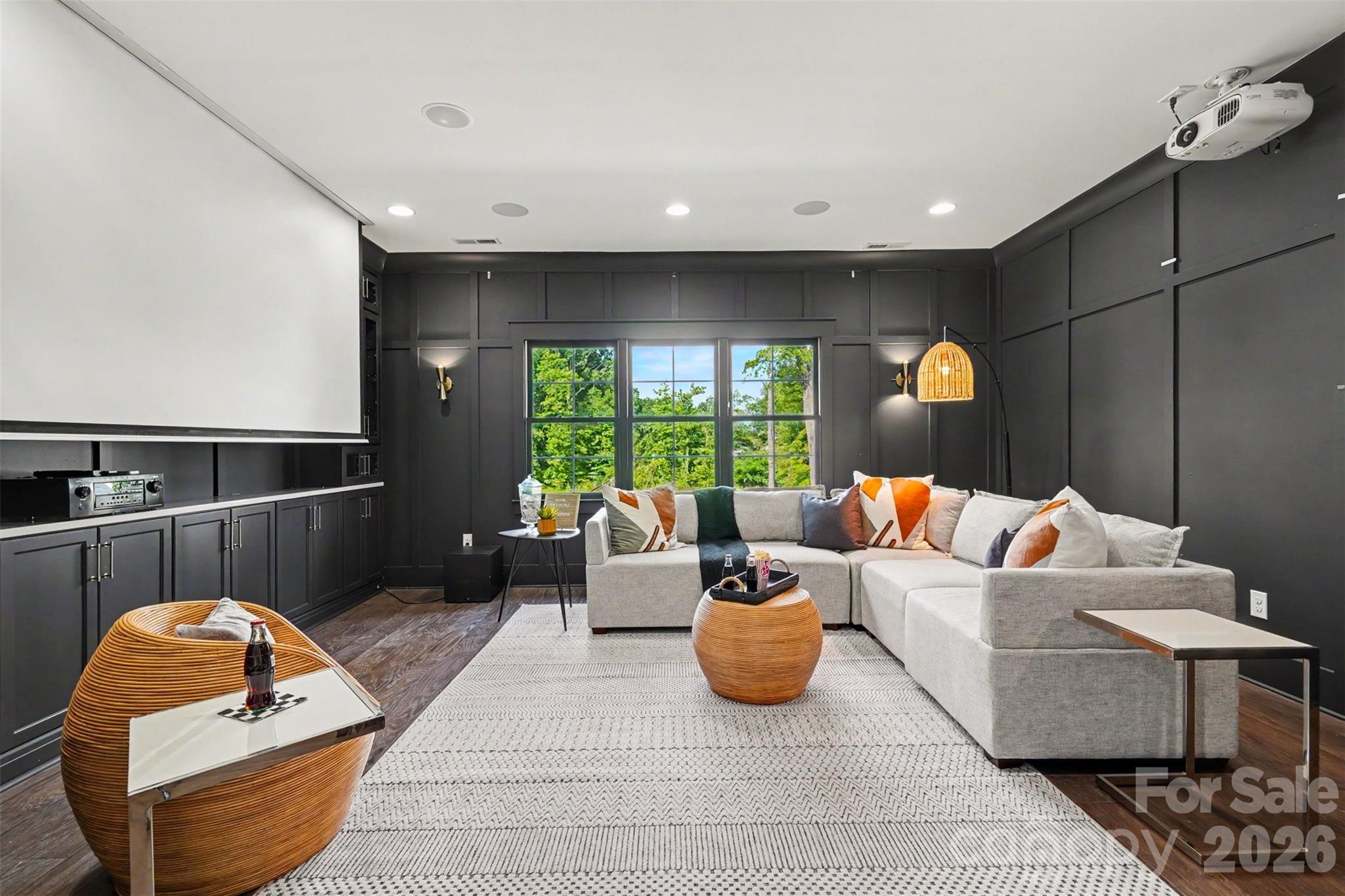 1023 Piney Drive — Monroe