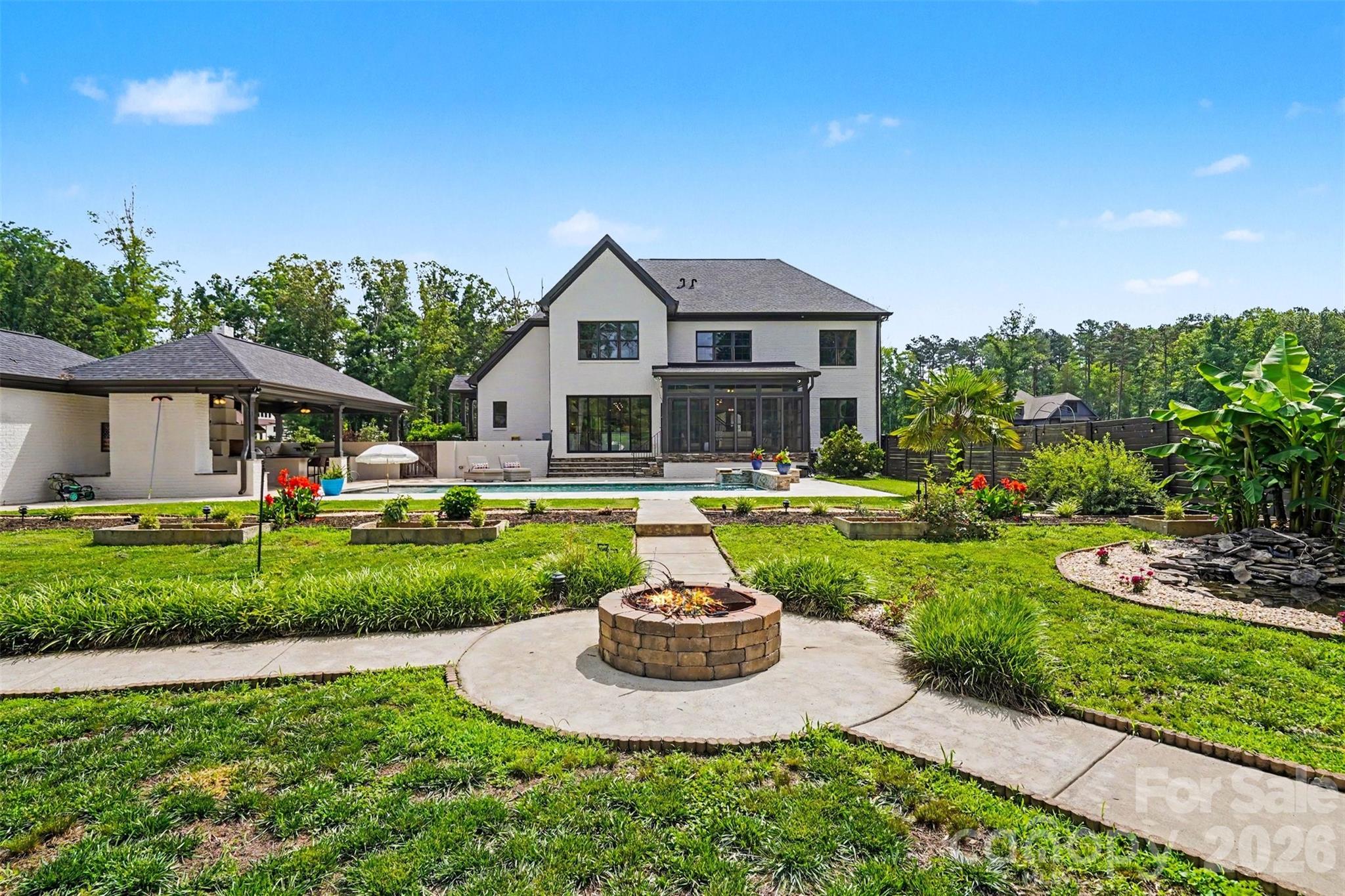 1023 Piney Drive — Monroe