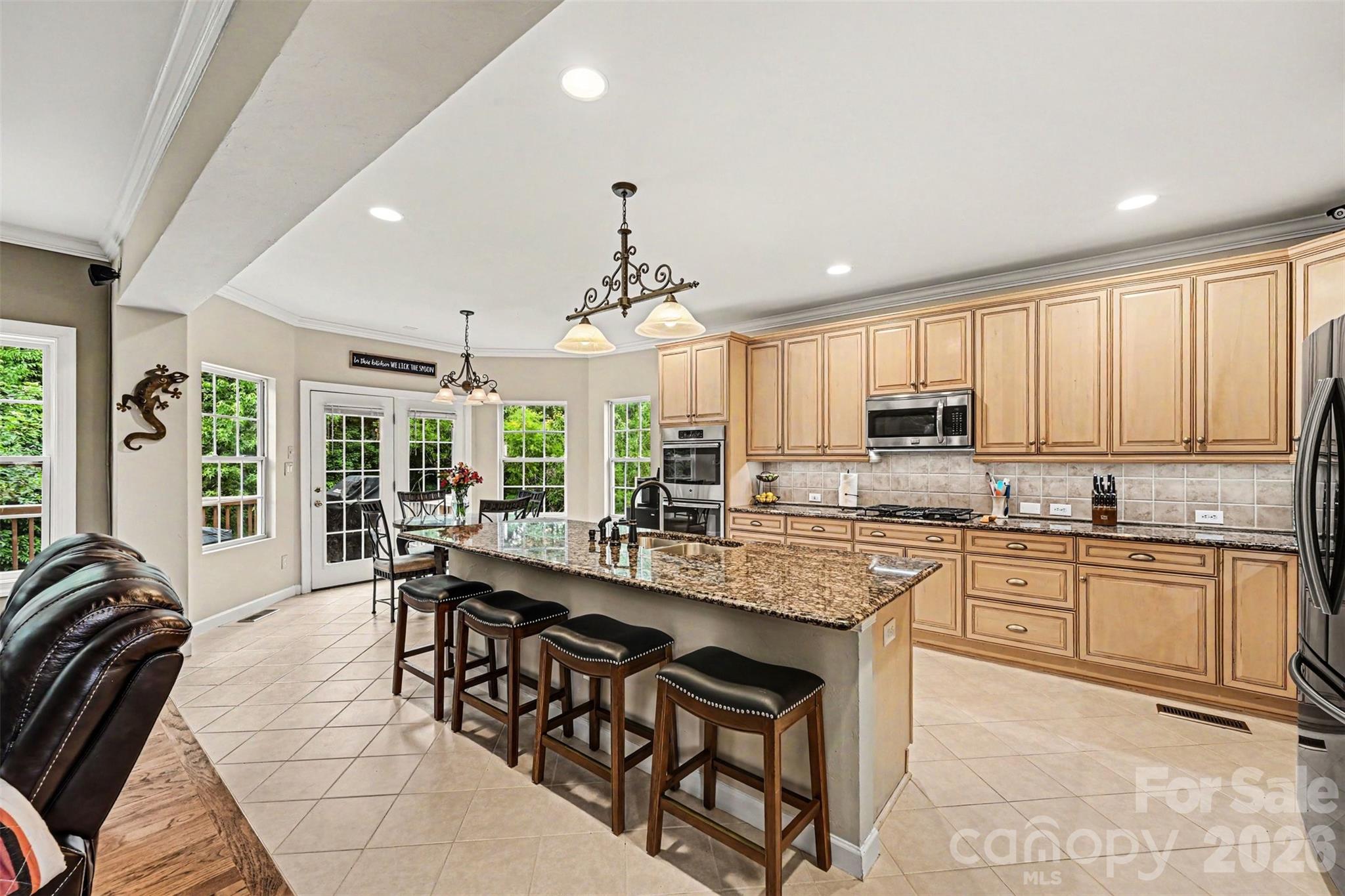 3124 Grandeur Road — Charlotte