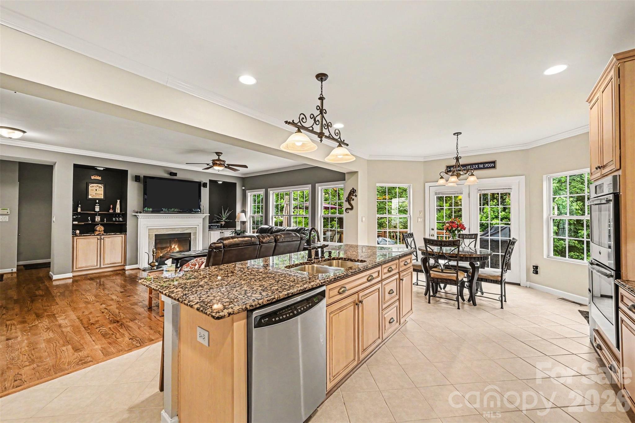 3124 Grandeur Road — Charlotte