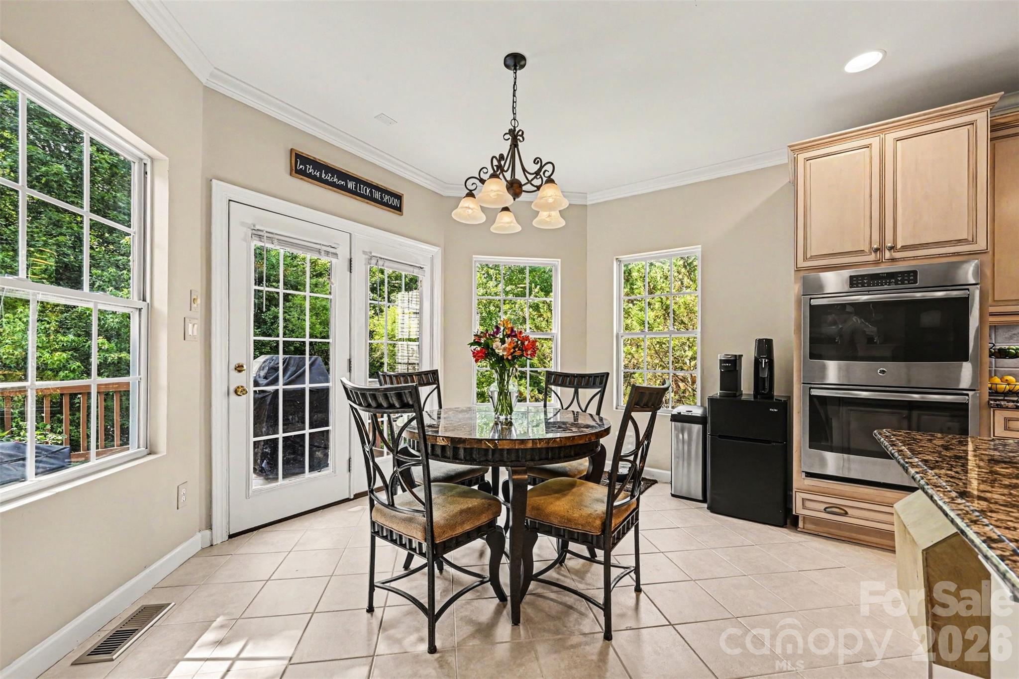 3124 Grandeur Road — Charlotte