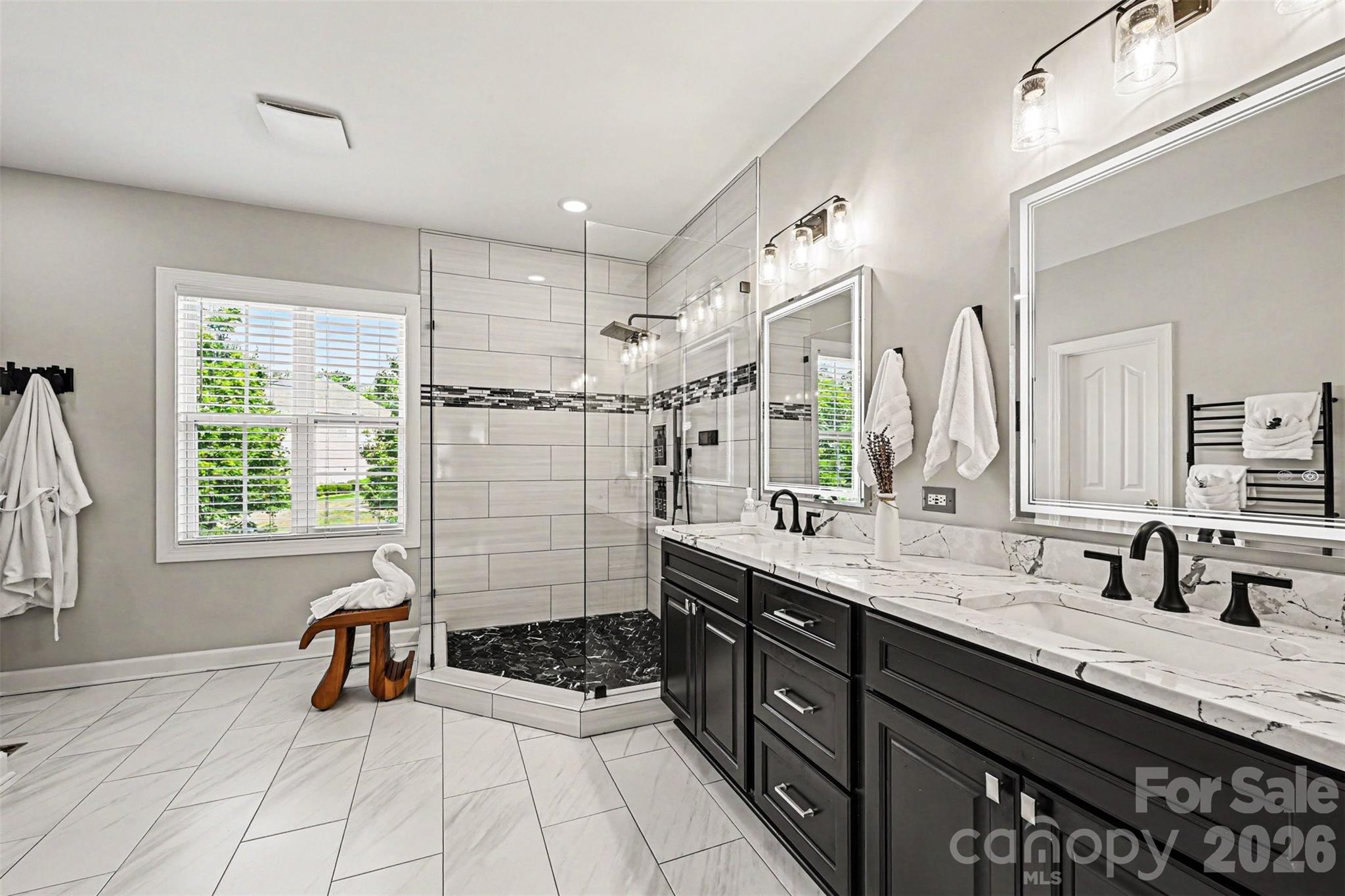 3124 Grandeur Road — Charlotte