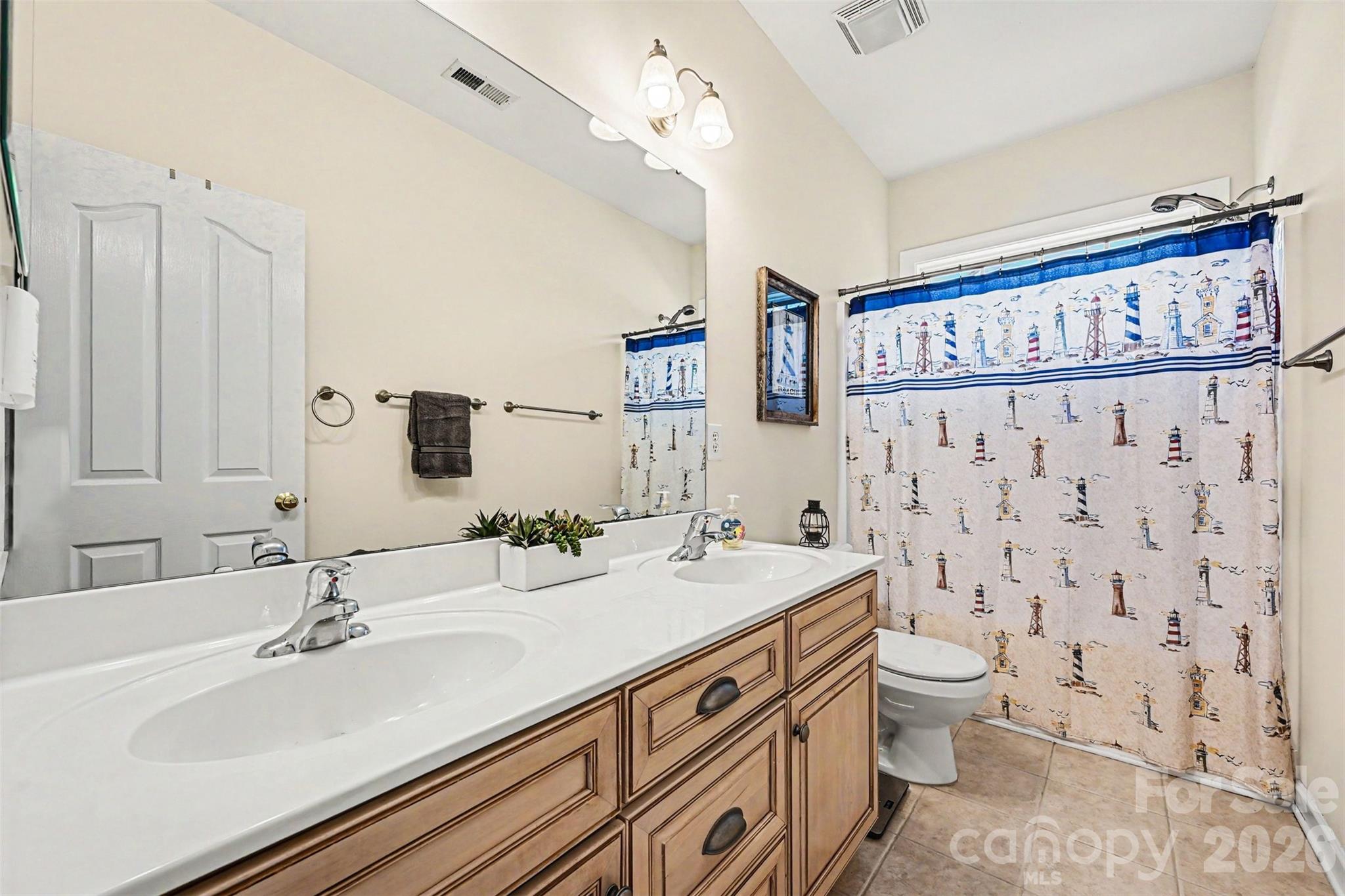 3124 Grandeur Road — Charlotte